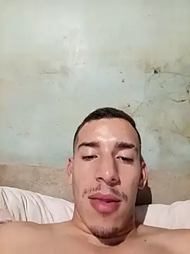 Catire19cm live sex cam