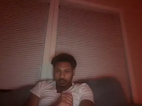 Yungandhungd live sex cam