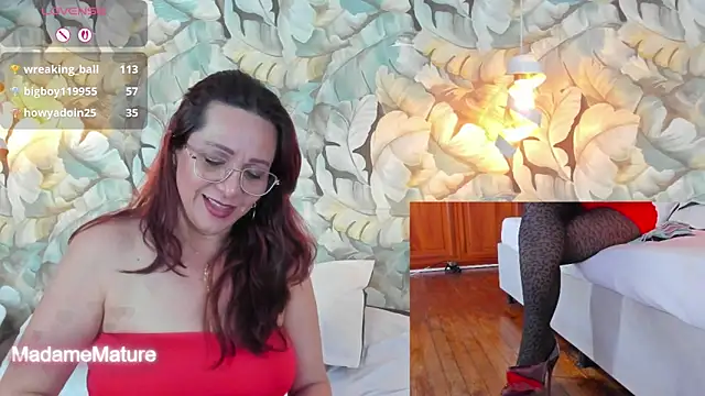 Madame_Angelic_1's cam snapshot