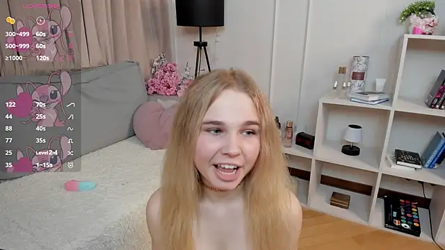 OdetteHarwick live sex cam