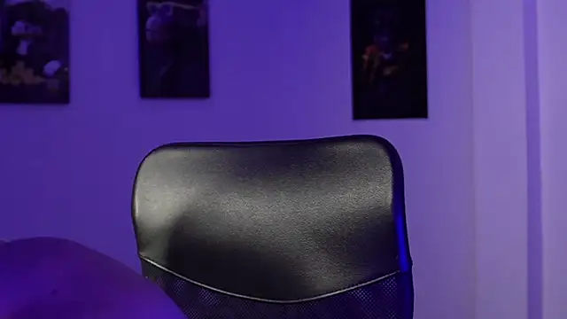 Hazzan_Velez live sex cam