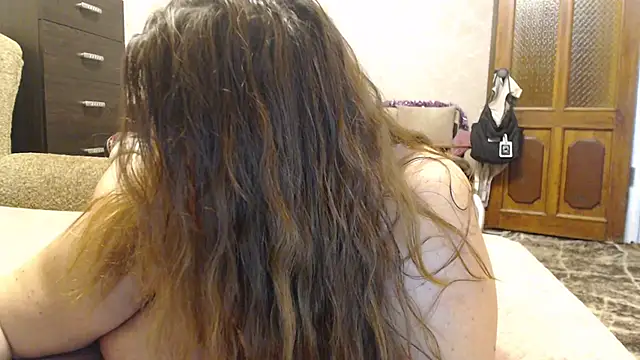 Amy_August's cam snapshot