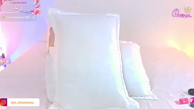 VictoriaRoss1 live sex cam