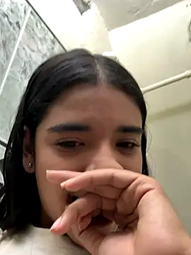 Miagomezx's cam snapshot