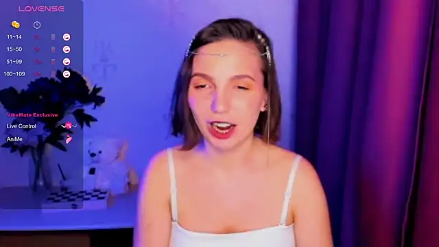 KindHazelHere_'s cam snapshot