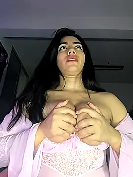 Sara-215's cam snapshot