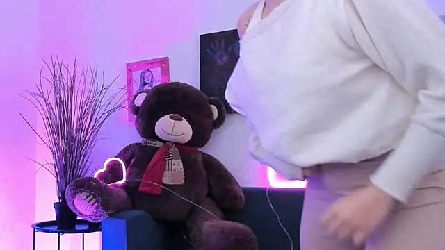 AuroraWrenfield's cam snapshot