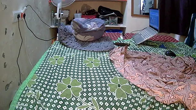 laddu99tamil live sex cam