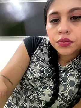 Lulu_Monroe's cam snapshot