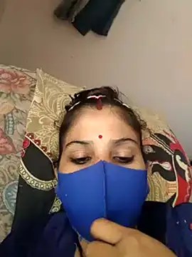 Maahi-Queen's cam snapshot