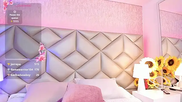 dafnne_hall's cam snapshot