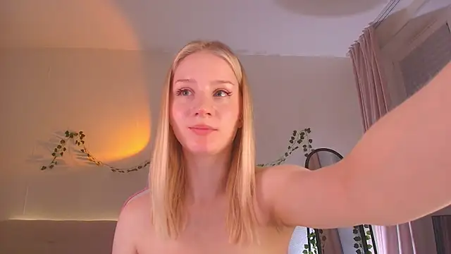 Eva_Davi live sex cam