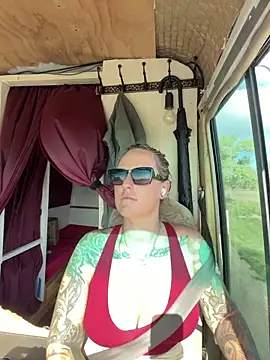 OdetteDelane live sex cam