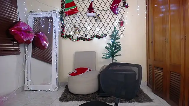 NicoleSantana live sex cam