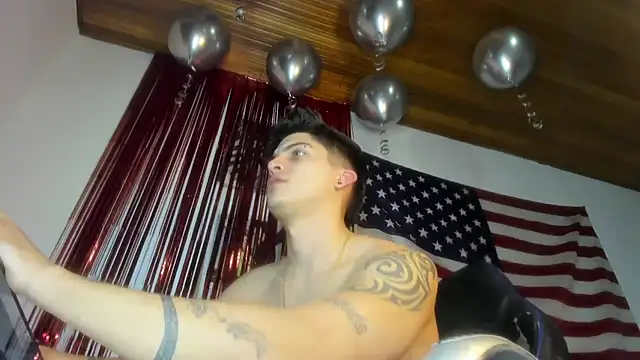 charlie_hotxxx live sex cam