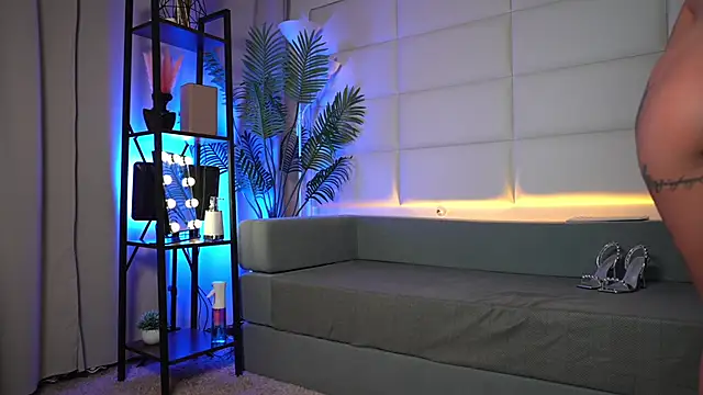 Juliadragon live sex cam