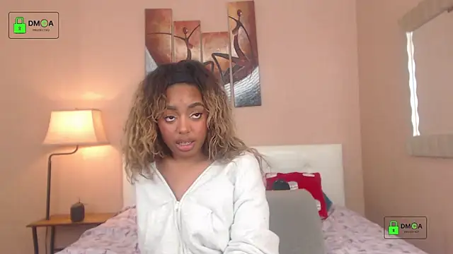 RobynKnight's cam snapshot