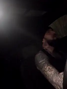 Beardedtattood's cam snapshot