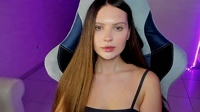 yourArya's cam snapshot