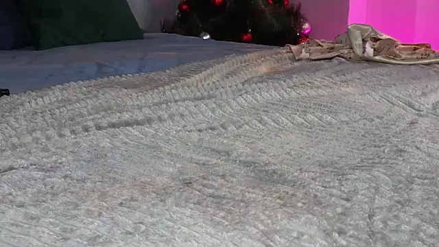 CaramelCigarettesss's cam snapshot