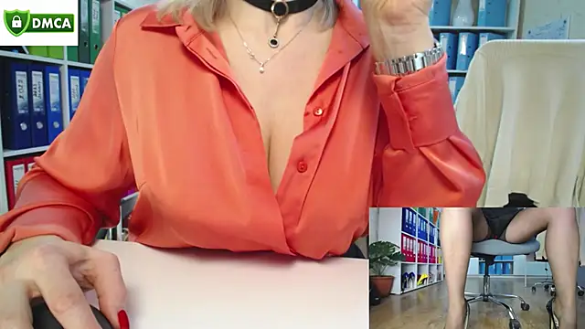 secret-office live sex cam