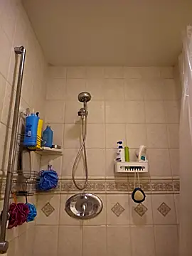 Roddog18's cam snapshot