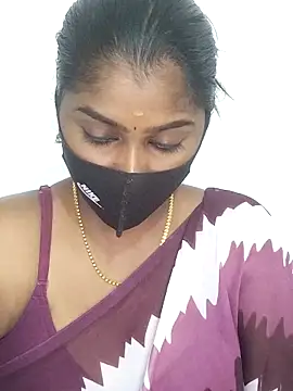 Tamil_Azhaghi's cam snapshot