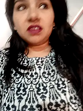 urvashi01224's cam snapshot