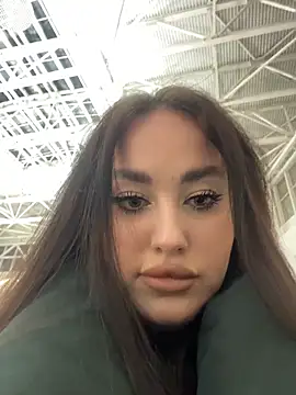 KiraSunshine live sex cam