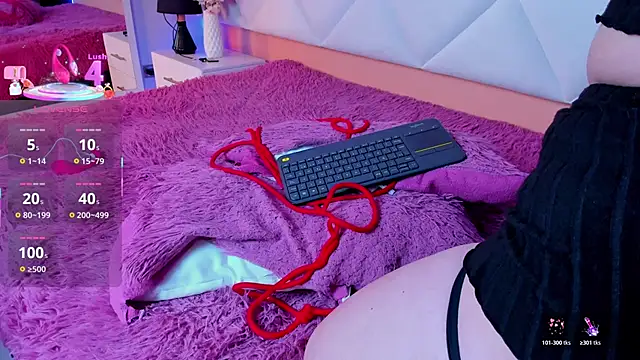 veronica_hill_'s cam snapshot