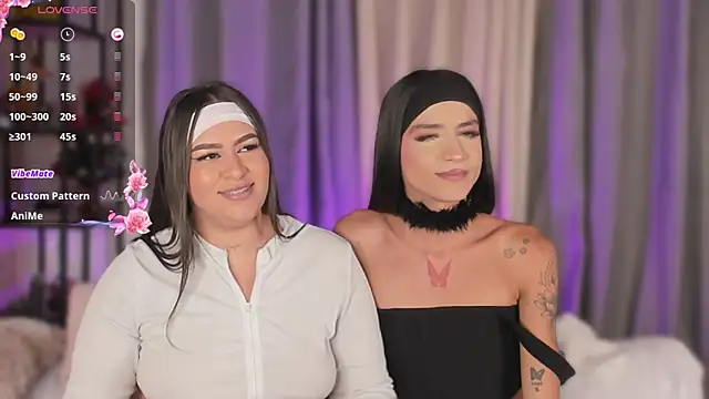 lynda_west's cam snapshot