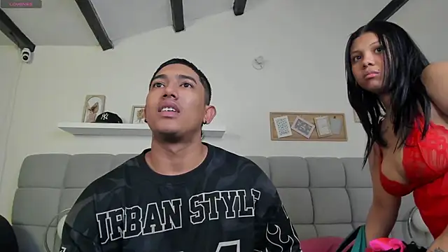 erotic_sins's cam snapshot