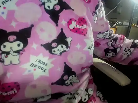 Sweet_Milk03's cam snapshot