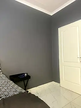 Ebony_Warlock_ live sex cam