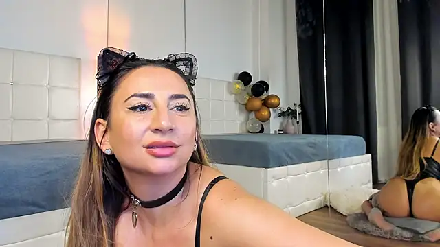 AmiraRees's cam snapshot