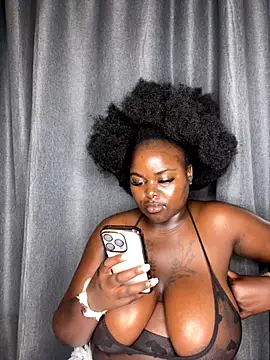 Honeycoco0211's cam snapshot