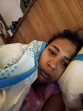 IVONNE_COLLINS33's cam snapshot