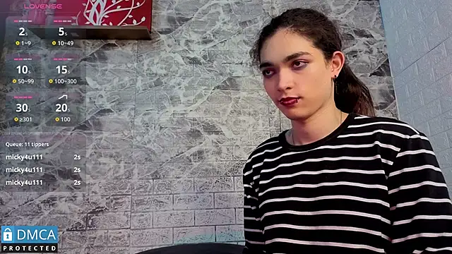 MaeveKuro's cam snapshot