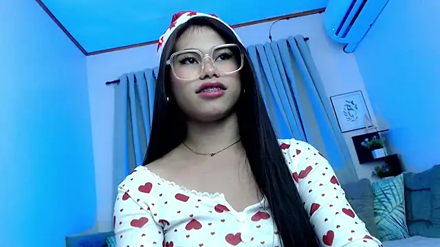 PrettyBlythes_TS's cam snapshot