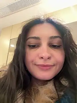 lunalovelee live sex cam