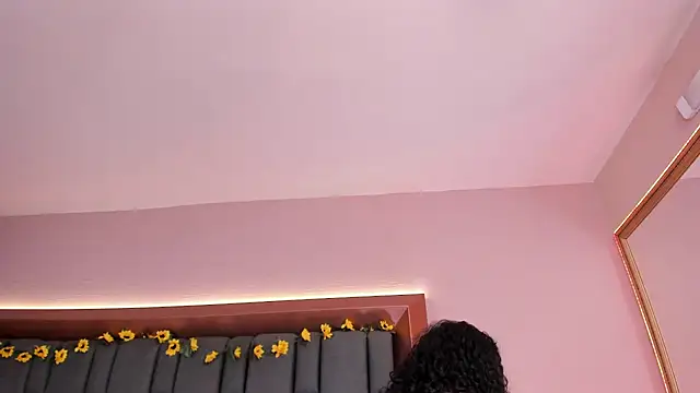 LisaMendez's cam snapshot