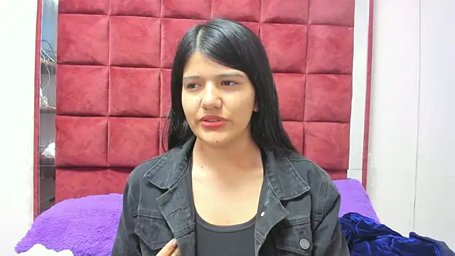 AANGELADIAZZ's cam snapshot