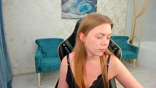 Strawberrye live sex cam