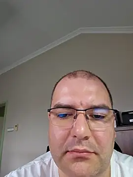 Andrew1900529 live sex cam