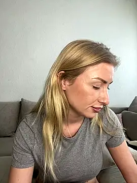 belle98 live sex cam