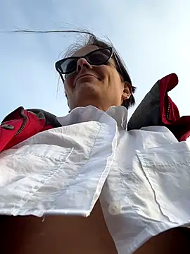 NataKitten live sex cam