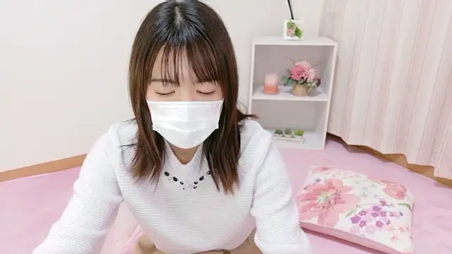 QoMeioQ live sex cam