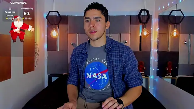 LiamNovak live sex cam