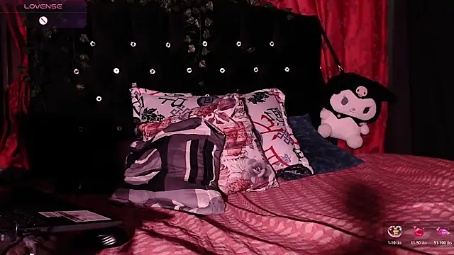 Poison_luna live sex cam