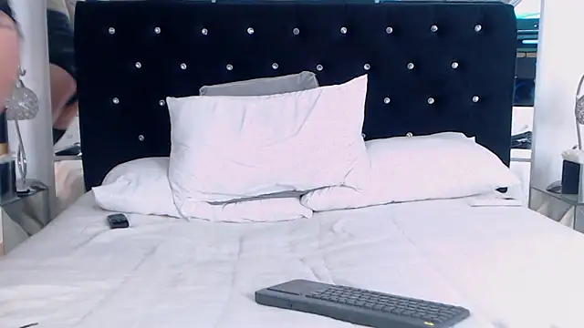 ZikaruRichie live sex cam